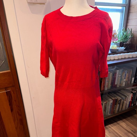 Banana Republic - Red Knit Dress - L - Picture 2 of 3
